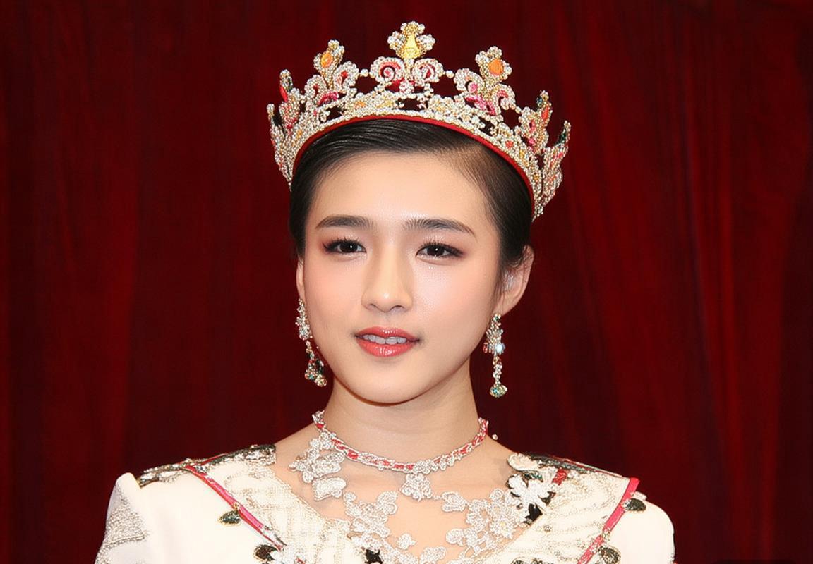 状元首秀轰35分8篮板创纪录，2025选秀大年迎开门红，新秀集体爆发预示新时代